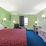 Days Inn by Wyndham Panama City/Callaway