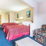 Days Inn by Wyndham Panama City/Callaway