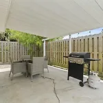 Luxe Pool Casita W Saltwater Pool 25 Min To Pcb