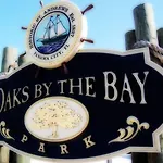Down By The Bay W Hot Tub, 2 Blocks 2 Beaches, Game Room, Reading Nook, Dog-Friendly, Historic Charm