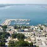 Bayfront Townhome In Historic St. Andrews