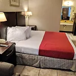 American Quality Lodge