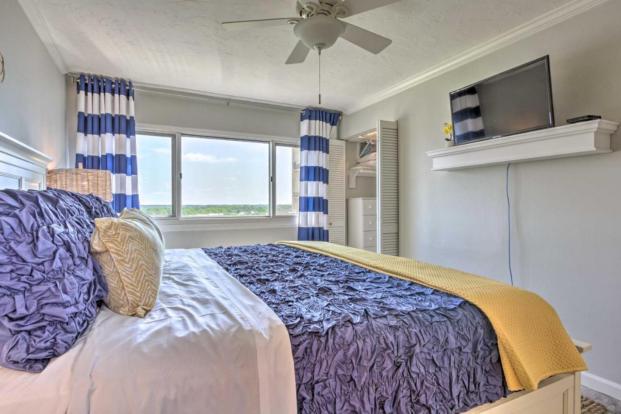 Water-view Pinnacle Port Getaway With Pools And More! Apartment *