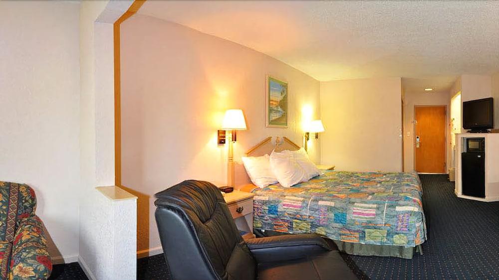 Motel Days By Wyndham City/callaway Panama City