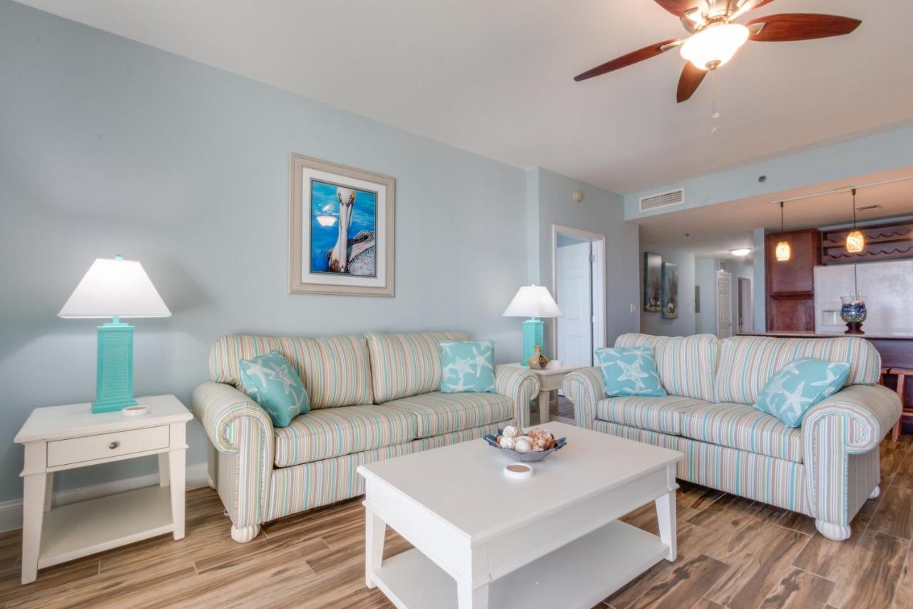 Laketown Wharf By Book That 3*