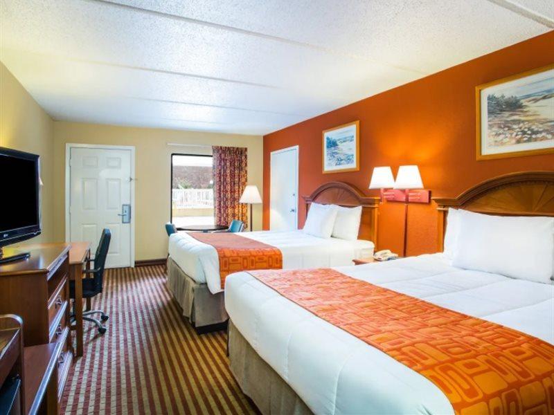 Motel Howard Johnson By Wyndham 2*