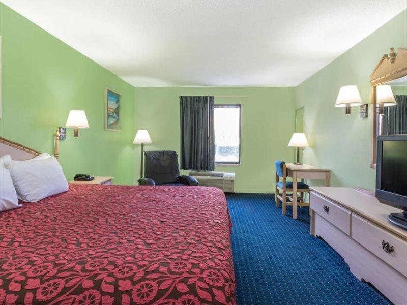 Days By Wyndham City/callaway 2*