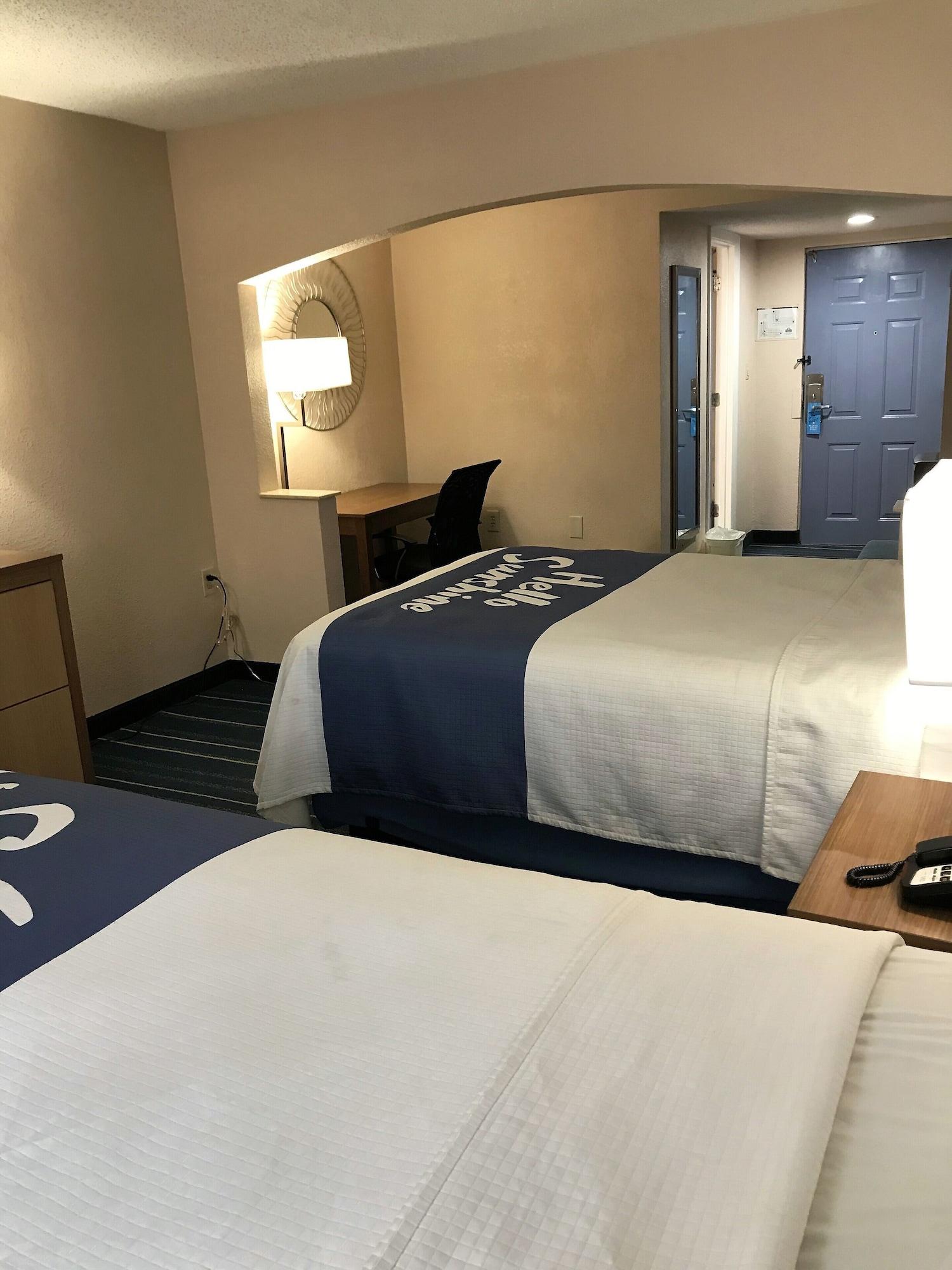 Days By Wyndham Hotel Panama City