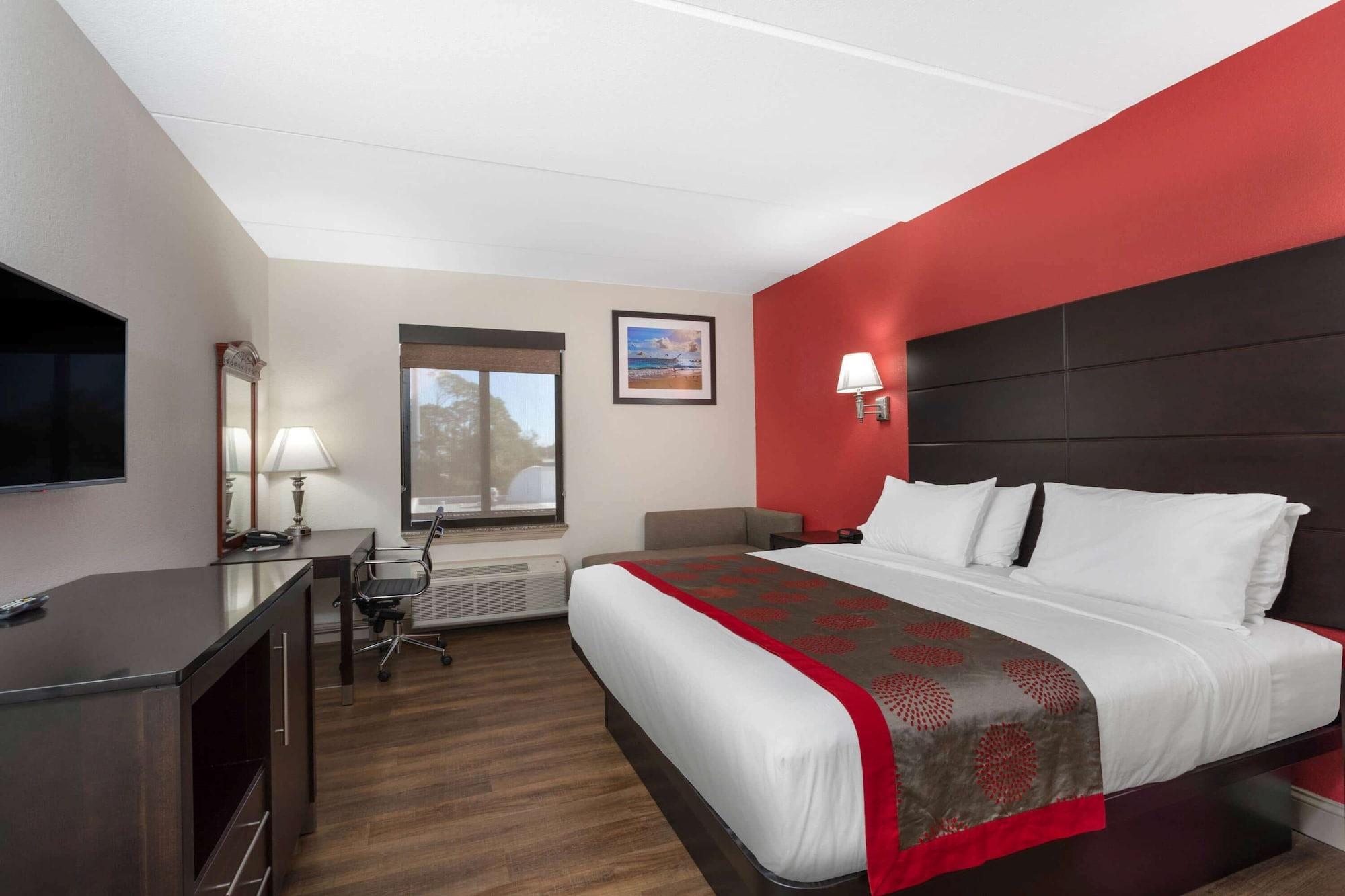 Ramada By Wyndham 2* Panama City