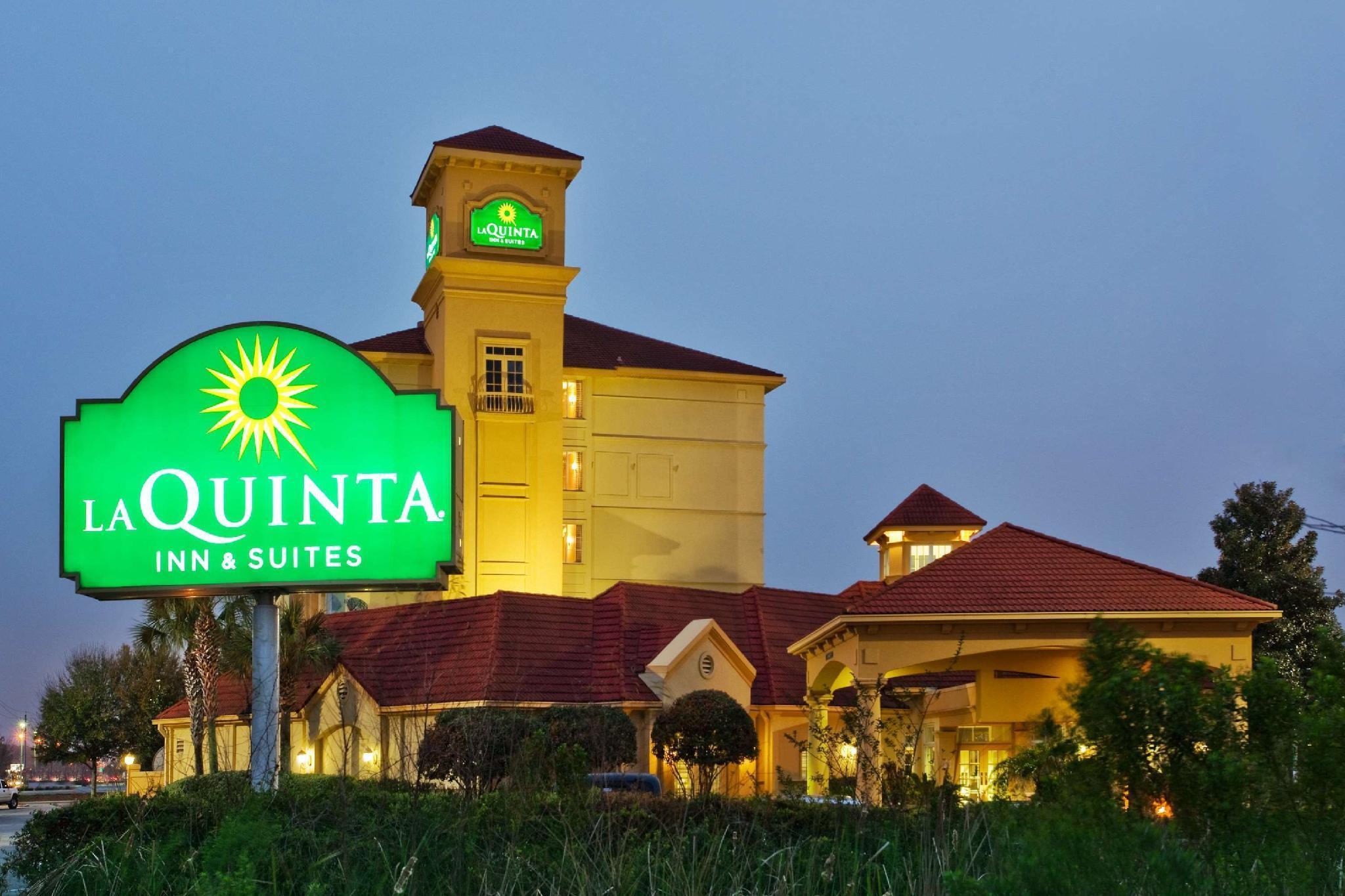 La Quinta & By Wyndham Hotel 3*