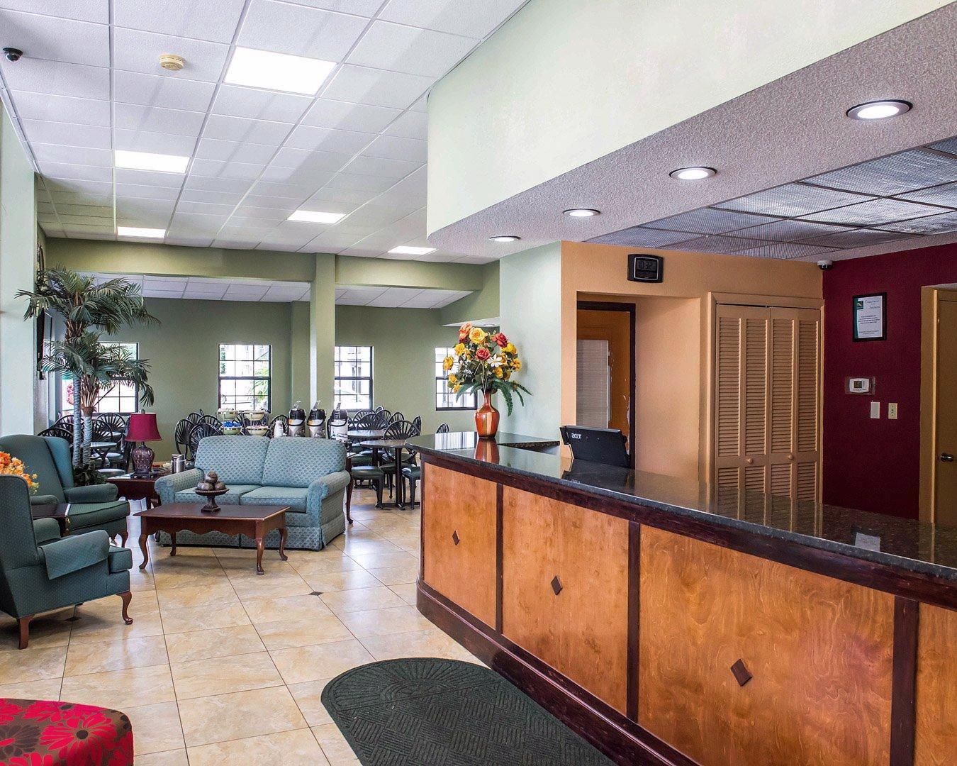 Quality & Conference Center Hotel 3*