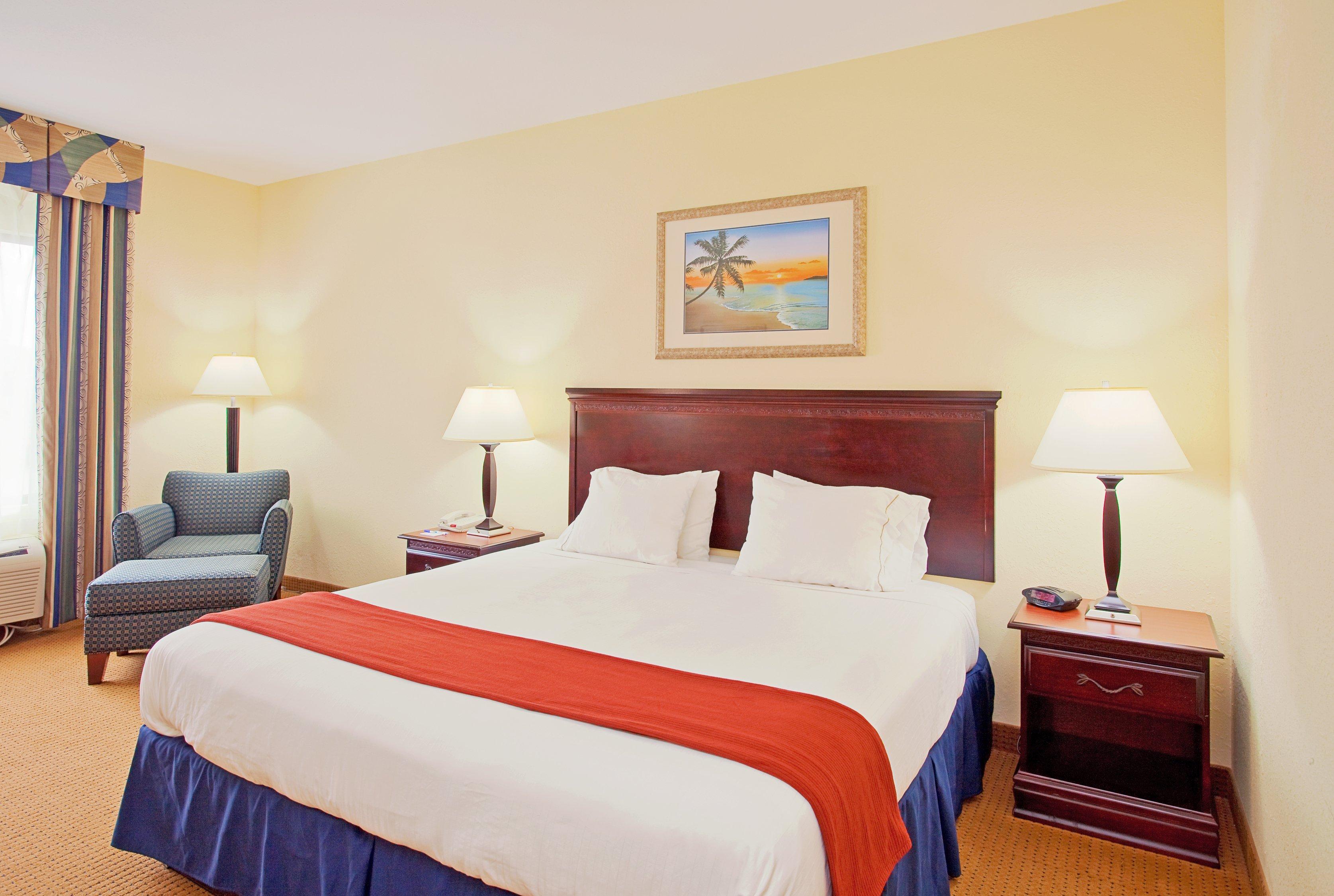 Express & City-tyndall 2* Panama City