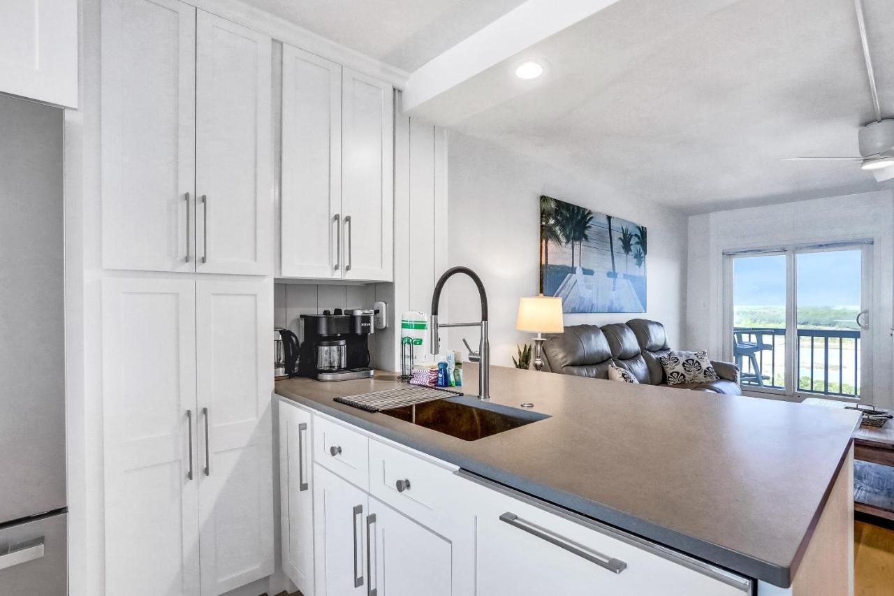 Pinnacle Port Penthouse 10 Holiday home