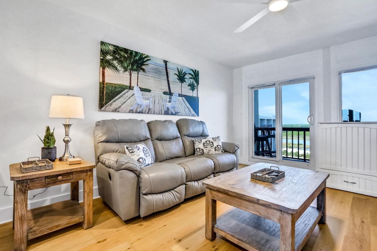 Pinnacle Port Penthouse 10 * Panama City