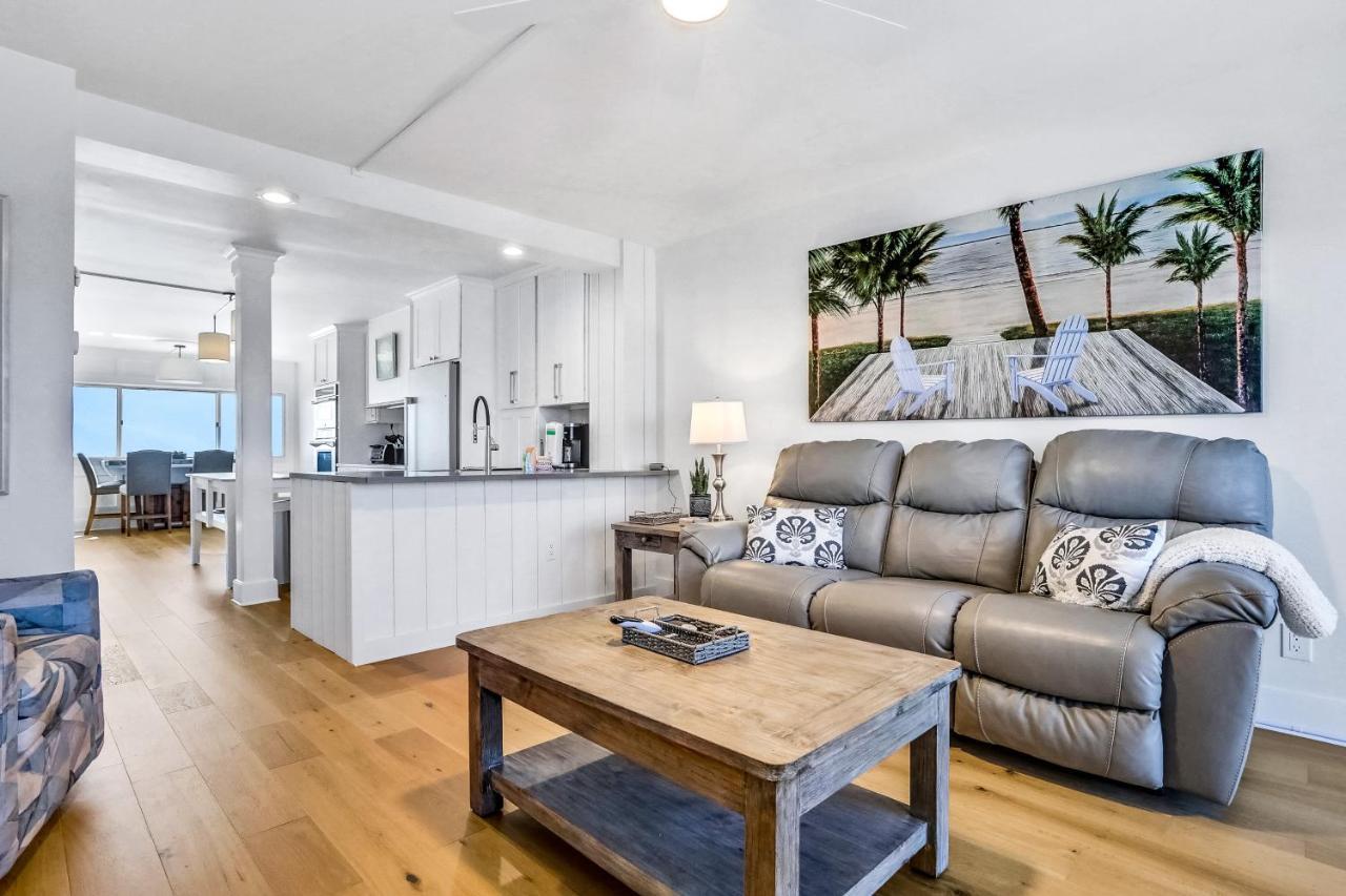 Pinnacle Port Penthouse 10 Holiday home *
