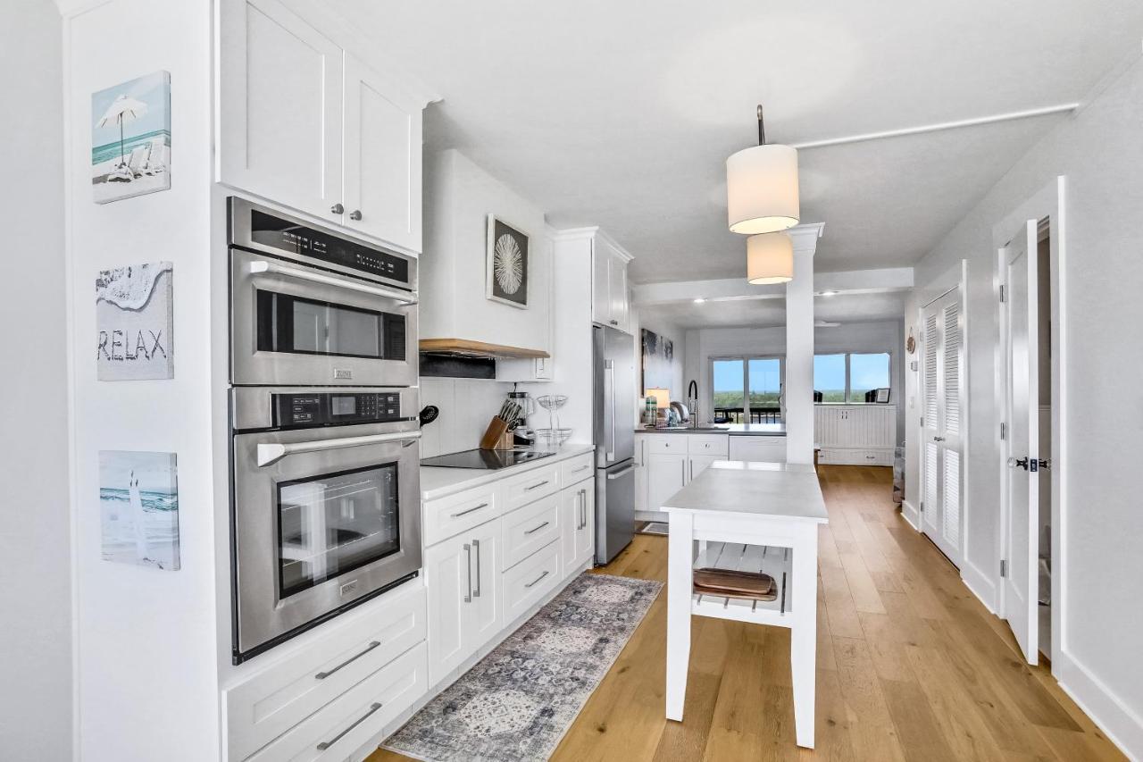 Pinnacle Port Penthouse 10 Panama City