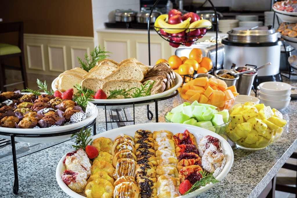 Hilton Garden 3*