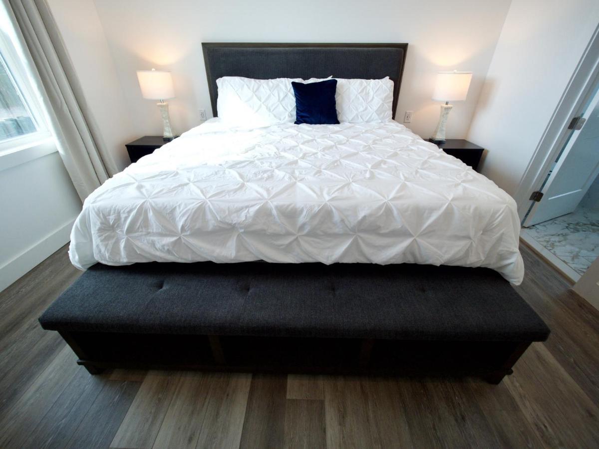 6 Bedroom Townhouse With Rooftop Deck Great Oceanviews 6th Br Is Detached Apartment *
