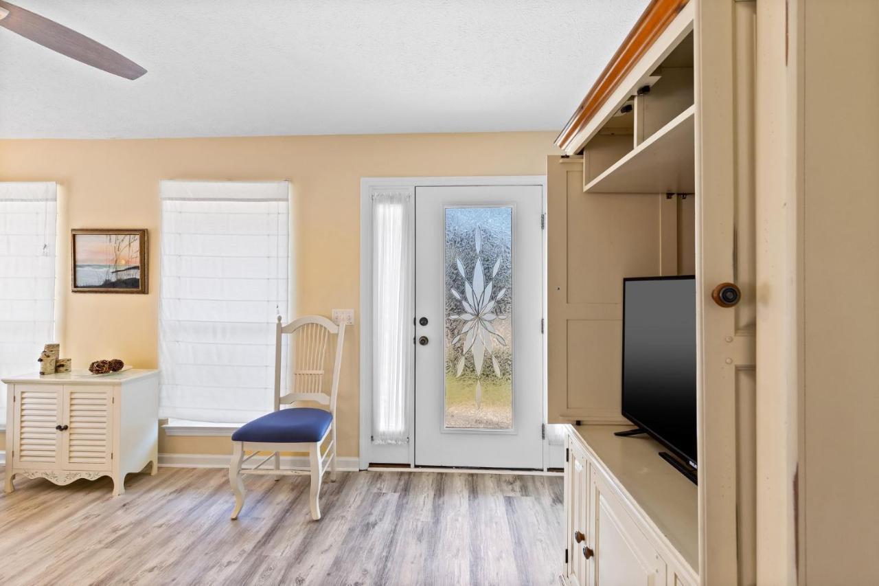 Holiday home Vacation In Gorgeous 2-story Home! 3 Bedroom 3 Ba! Sleeps 8! *