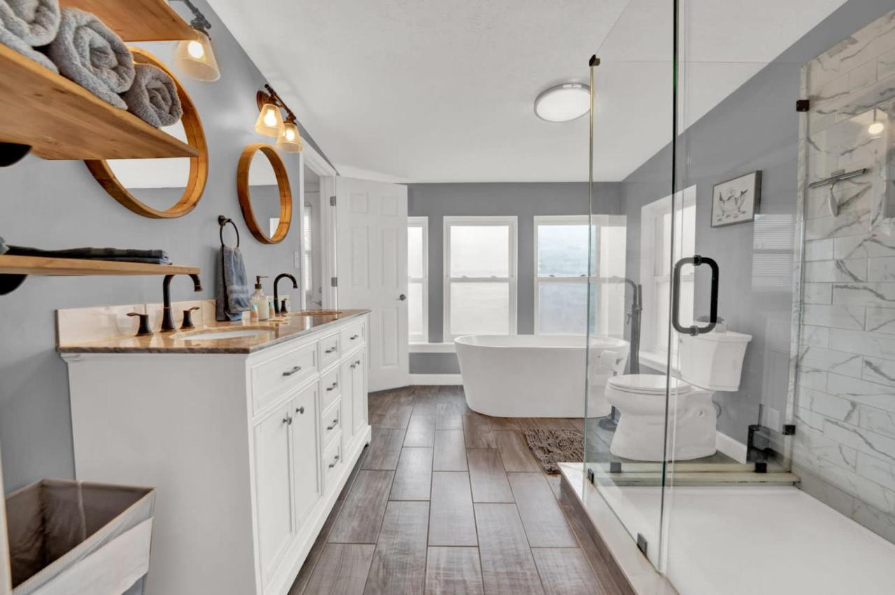 Luxury Bathroom With Game 25 Mins To Pcb Holiday home