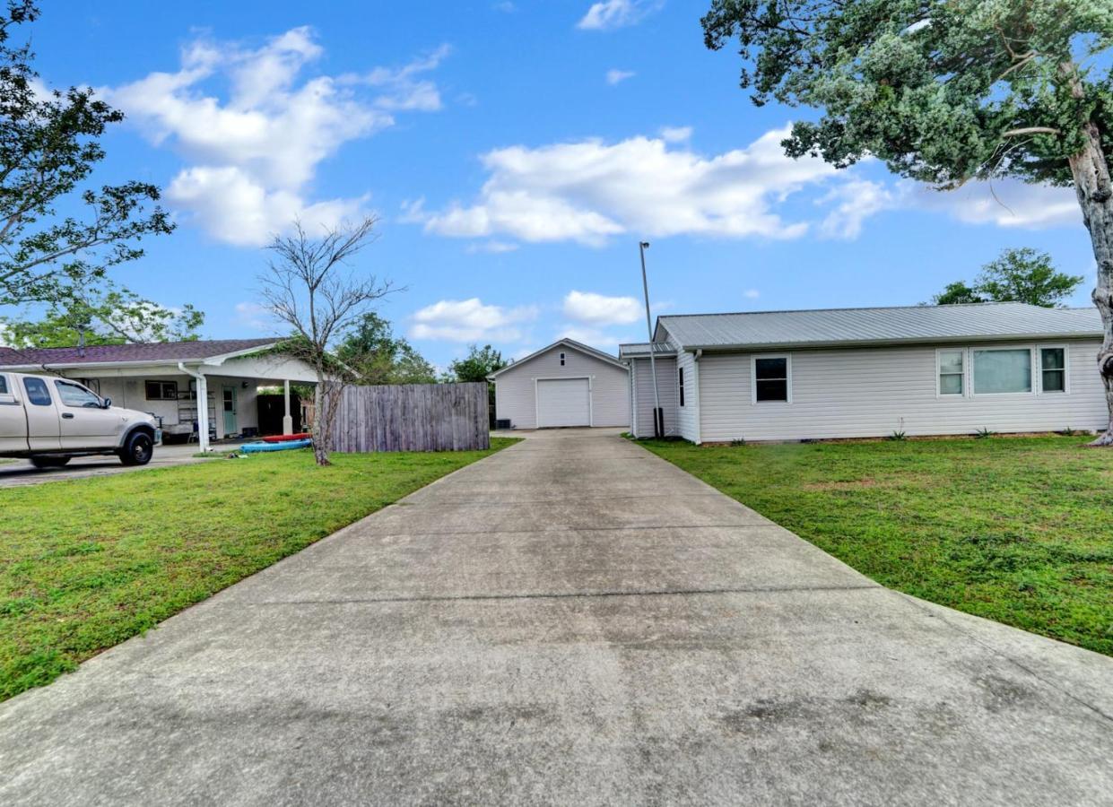 Holiday home Adorable 1 Bdr With Full Kitchen Deck Washer Dryer Panama City