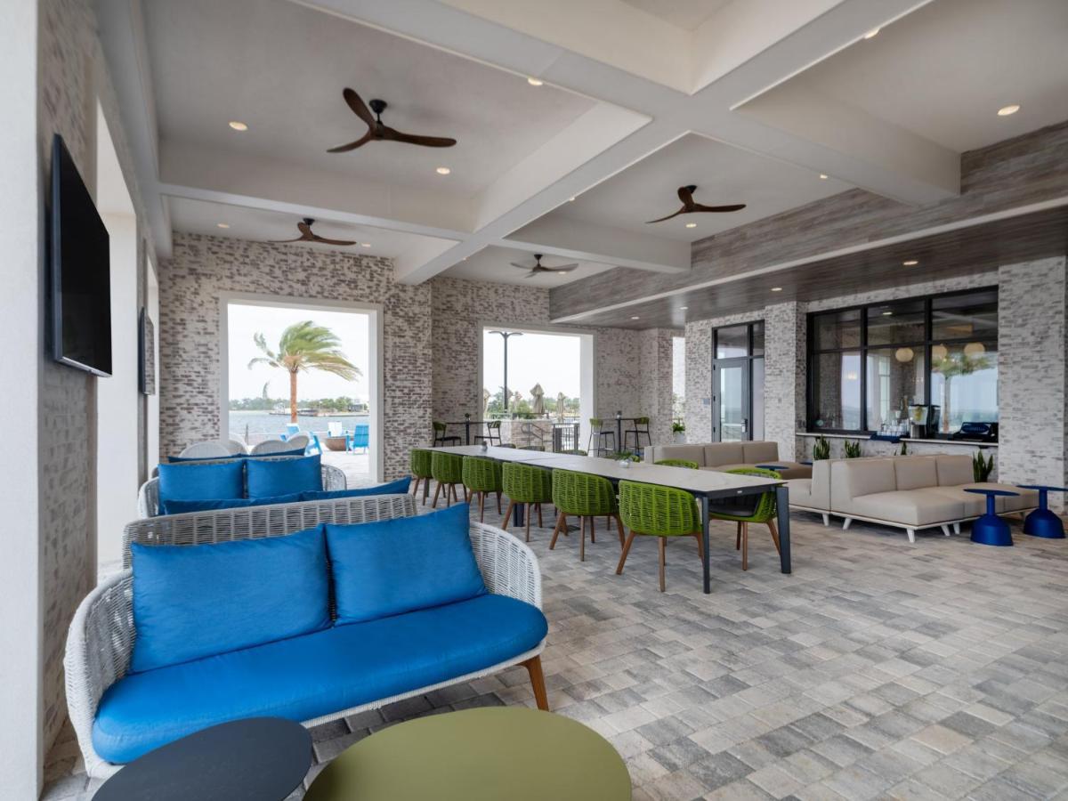 Indigo - Marina By Ihg