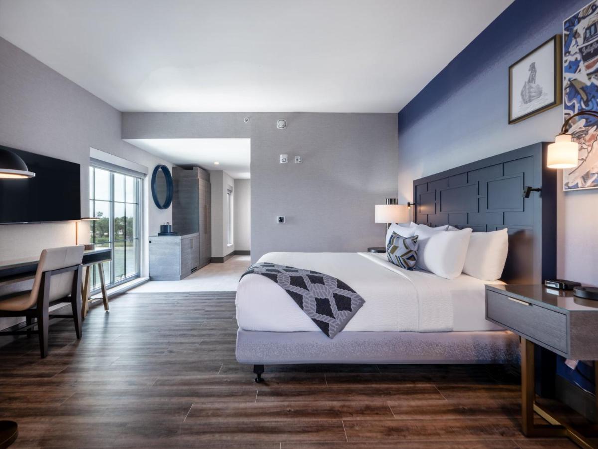Hotel Indigo - Marina By Ihg