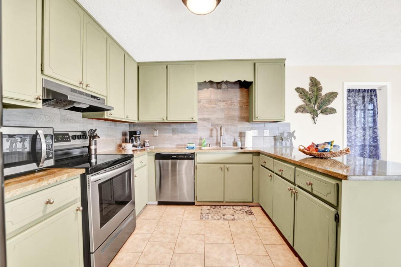 Two Spaces In One Main House And 25 Min To Pcb Panama City