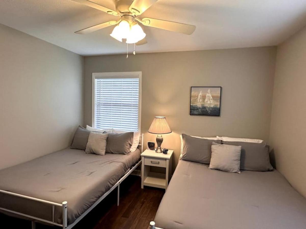 Nautical Nirvana-waterfront Joys From Sunrise Paddles To Hot Tub Sunsets Holiday home Panama City