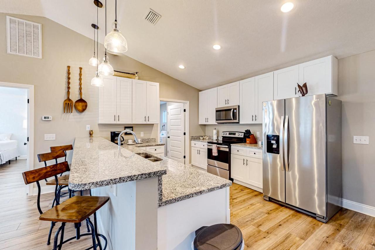 Ocean's Shimmer Sanctuary Holiday home Panama City