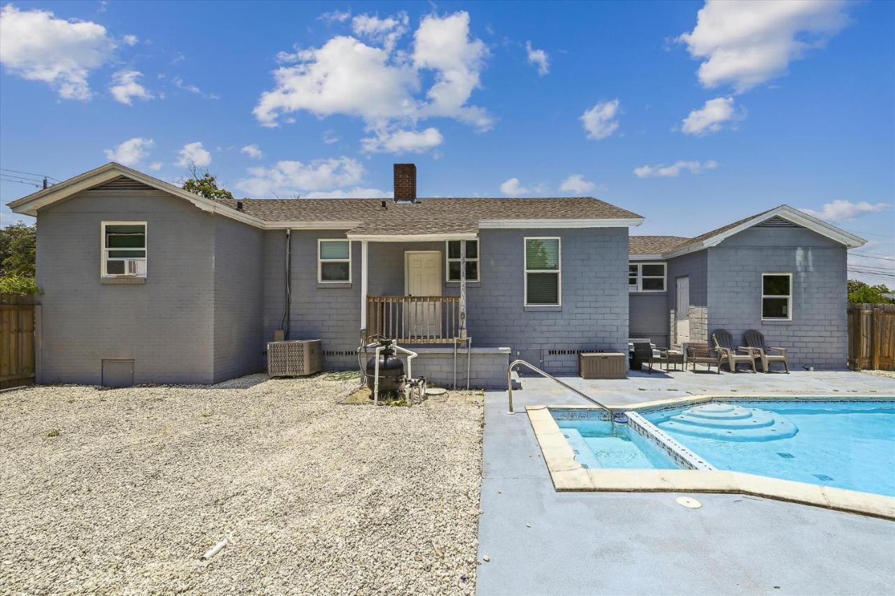 Cove - 3 Bedroom Withprivate Pool, Sleeps 6, Quiet Community, Close To Fishing Marinas, Holiday home *