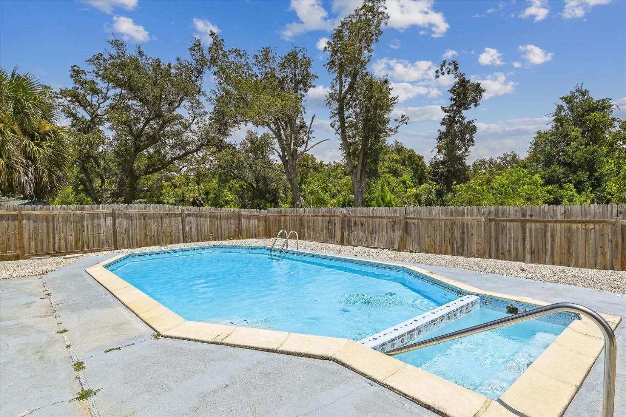 Cove - 3 Bedroom Withprivate Pool, Sleeps 6, Quiet Community, Close To Fishing Marinas, *