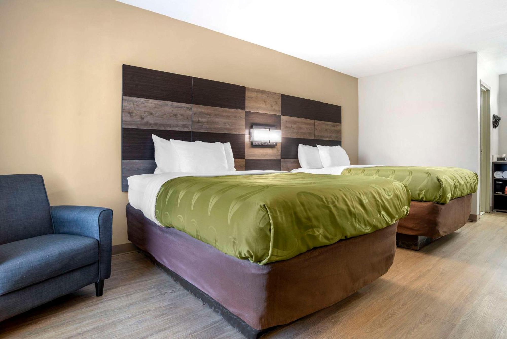 Quality & Conference Center Hotel 3*