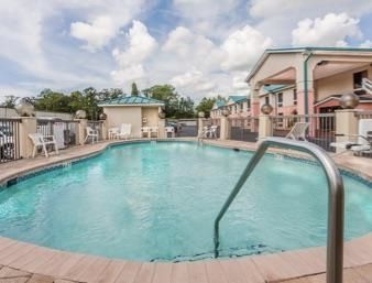 Motel Days By Wyndham City/callaway