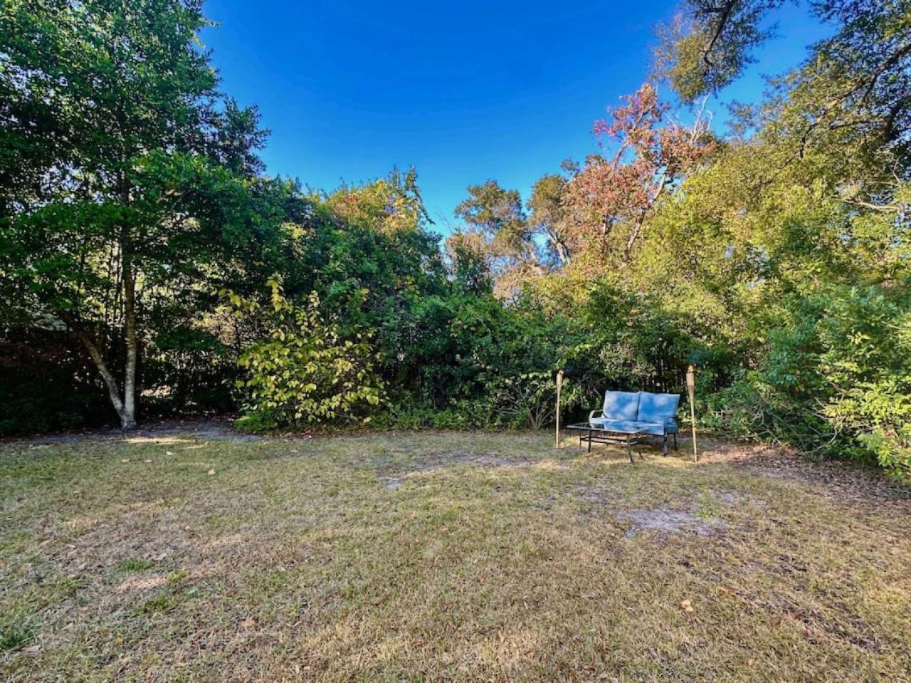 Holiday home Down By The Bay W Hot Tub, 2 Blocks 2 Beaches, Game Room, Reading Nook, Dog-friendly, Historic Charm Panama City