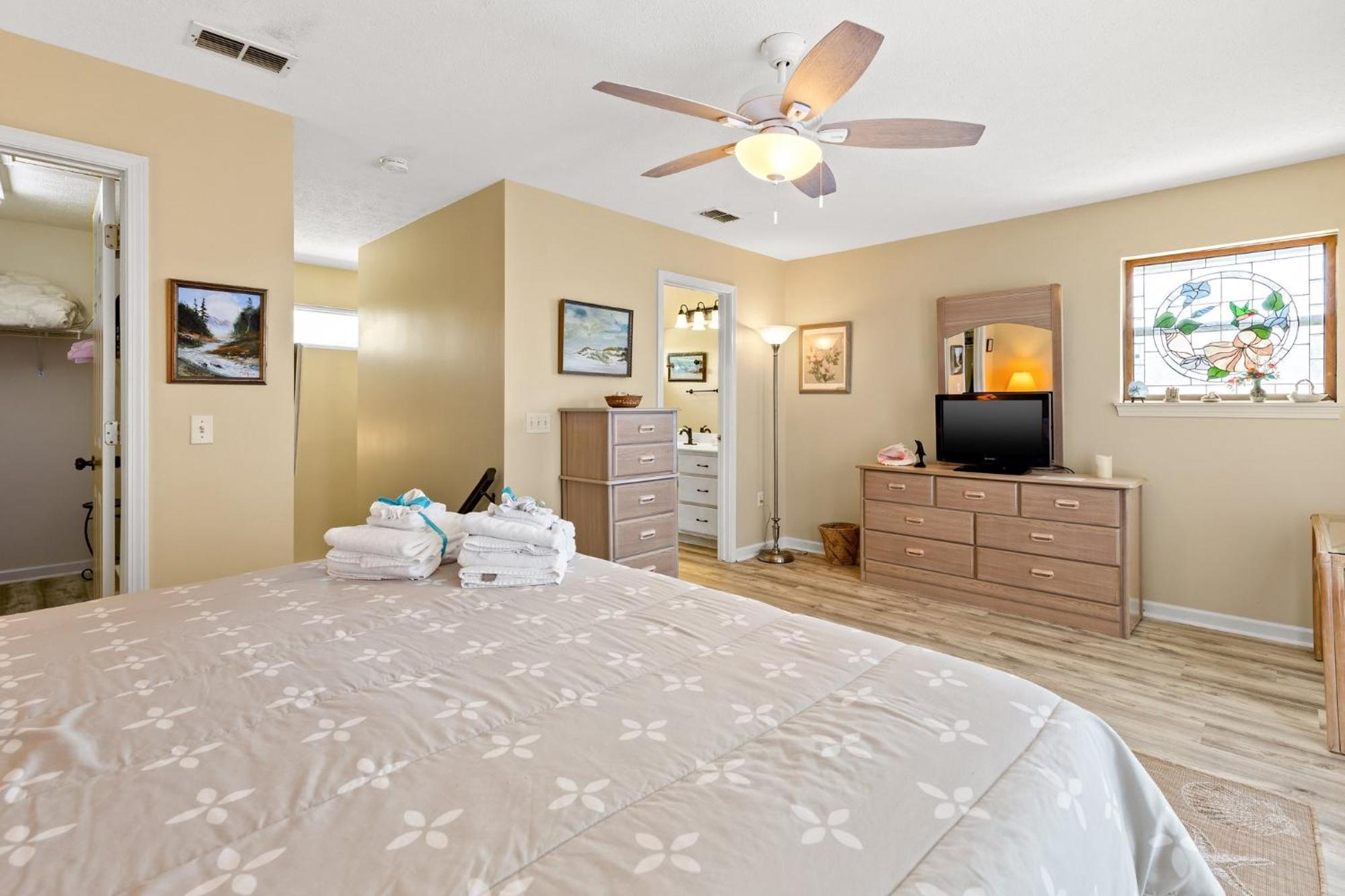 Holiday home Vacation In Gorgeous 2-story Home! 3 Bedroom 3 Ba! Sleeps 8! *