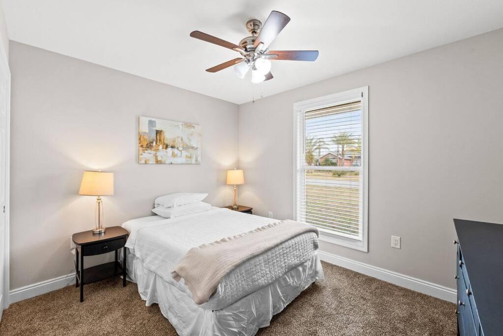 The Heather Marie - Stylish And Modern Rambler Holiday home Panama City