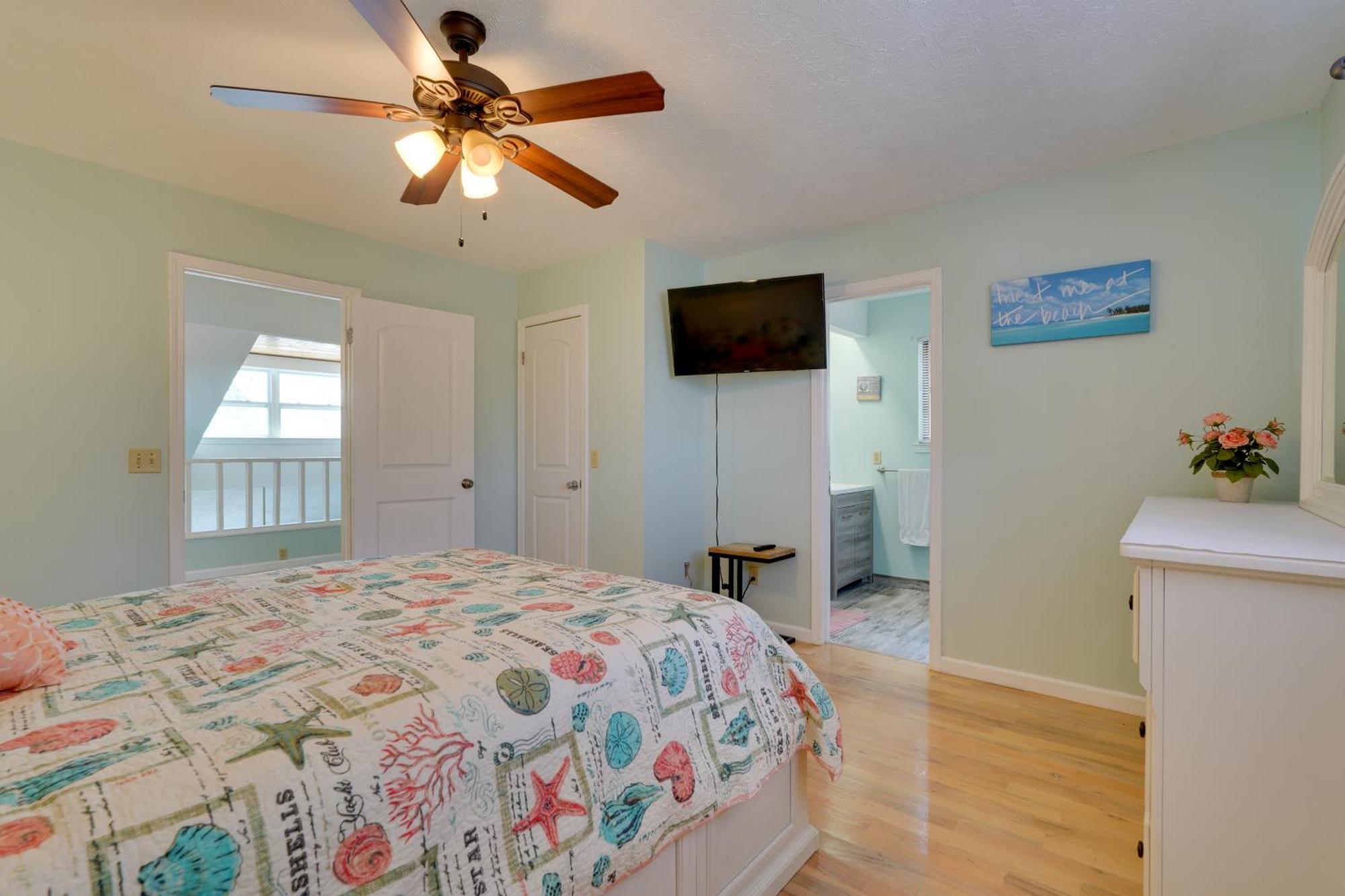 Townhome With Grill - 8 Mi To St Andrews State Park! *