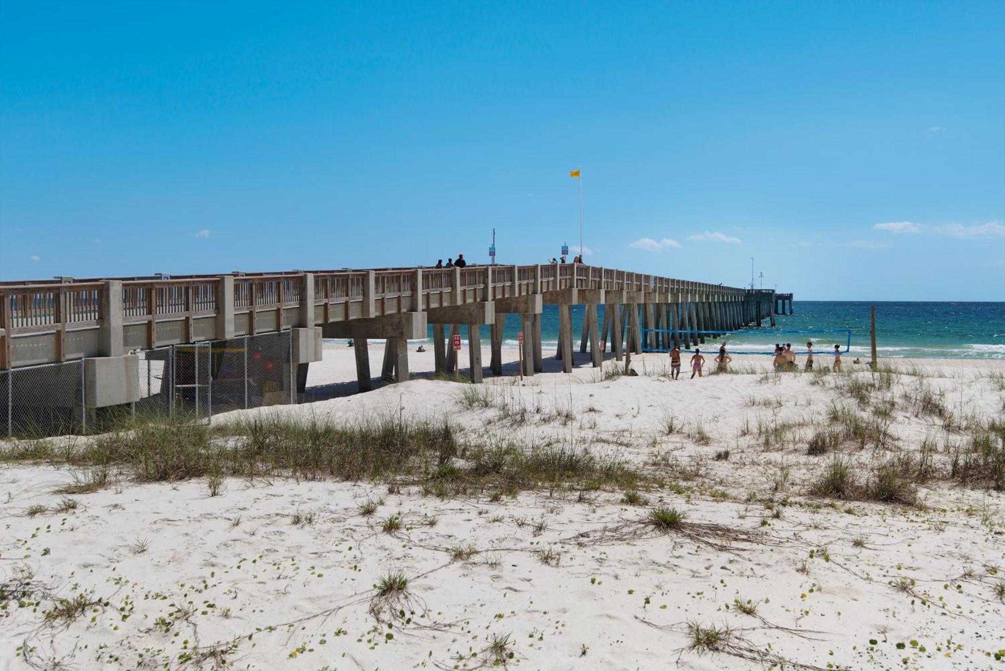 Vacation In Gorgeous 2-story Home! 3 Bedroom 3 Ba! Sleeps 8! * Panama City
