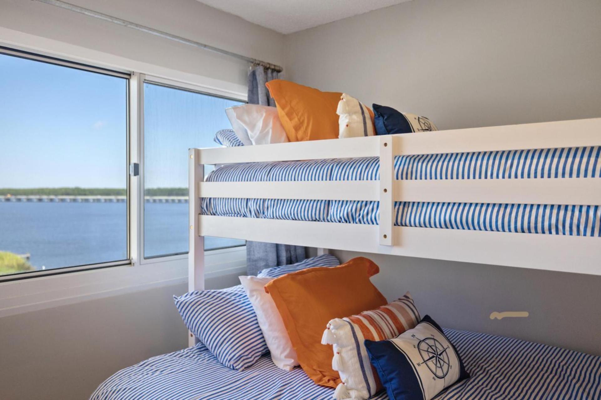 Pinnacle Port 304a Apartment *
