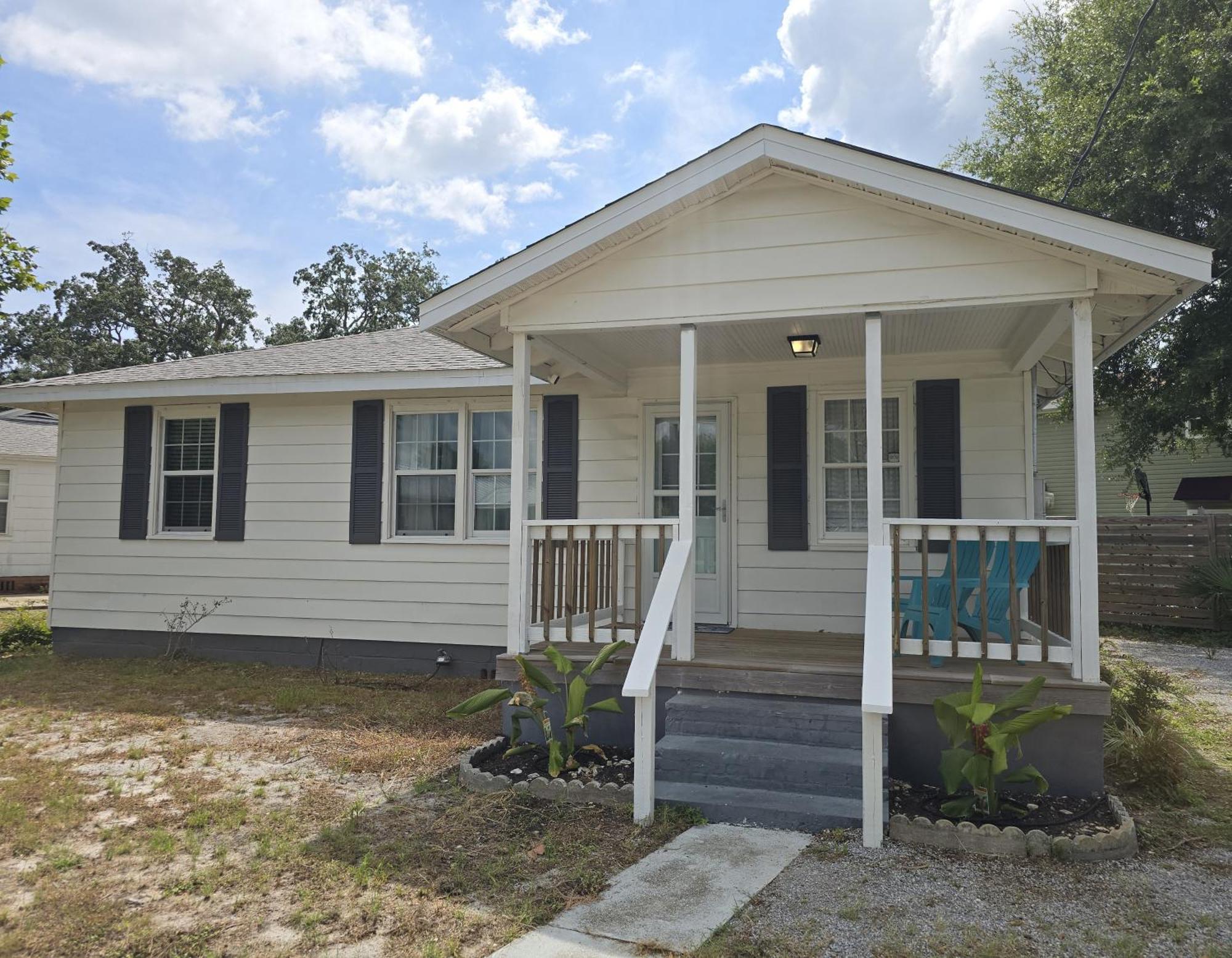 Holiday home Charming 3-bedroom In Beautiful *