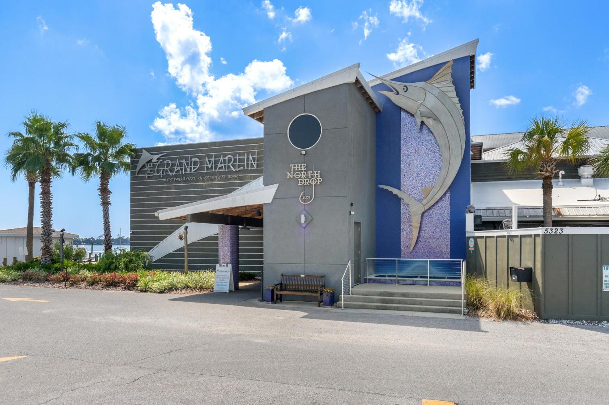 Sunshine House! 3br 2ba Sleeps 9! Your Perfect Retreat For Comfort And Style * Panama City