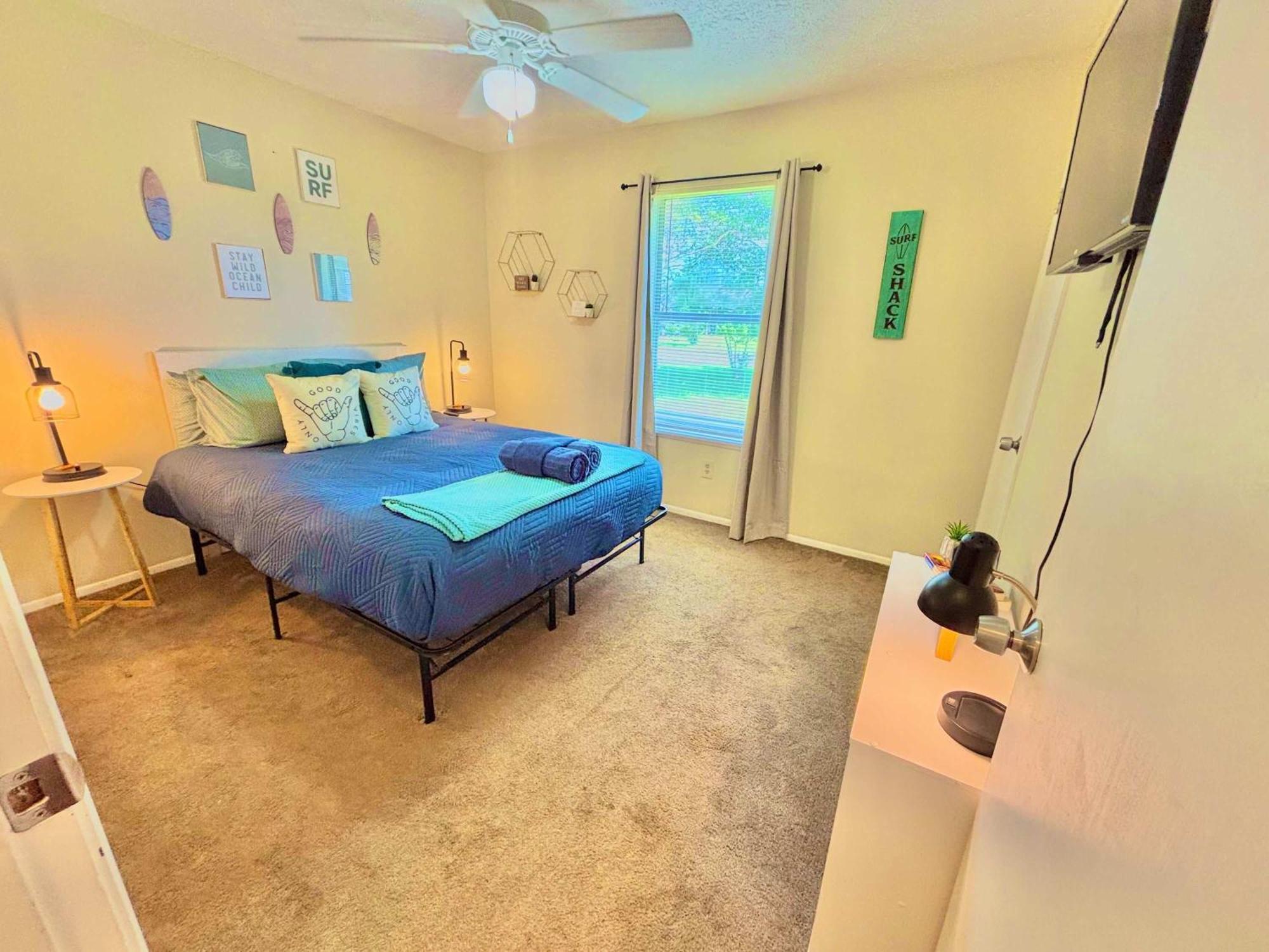 Two Spaces In One Main House And 25 Min To Pcb Holiday home