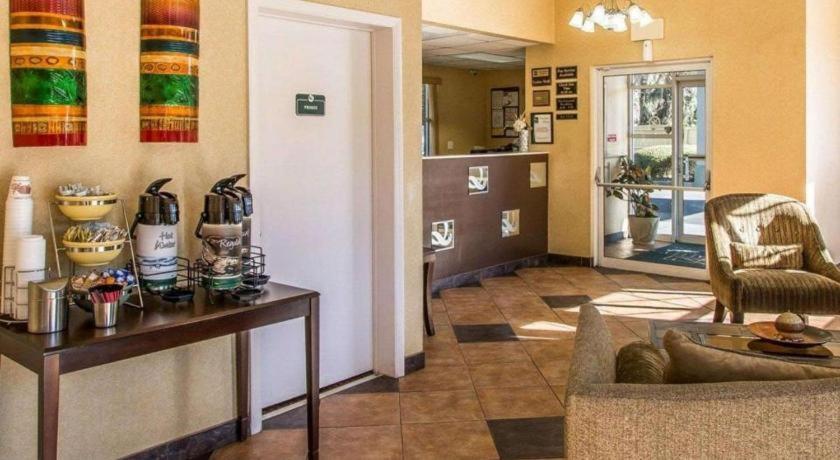 Hotel Quality & Near Panama Panama City Beach