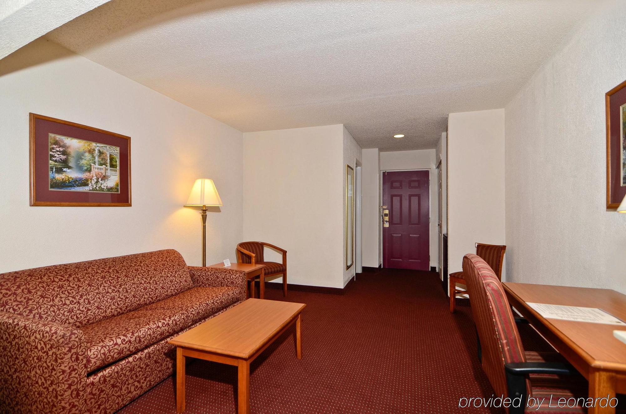 Days By Wyndham Hotel 3*