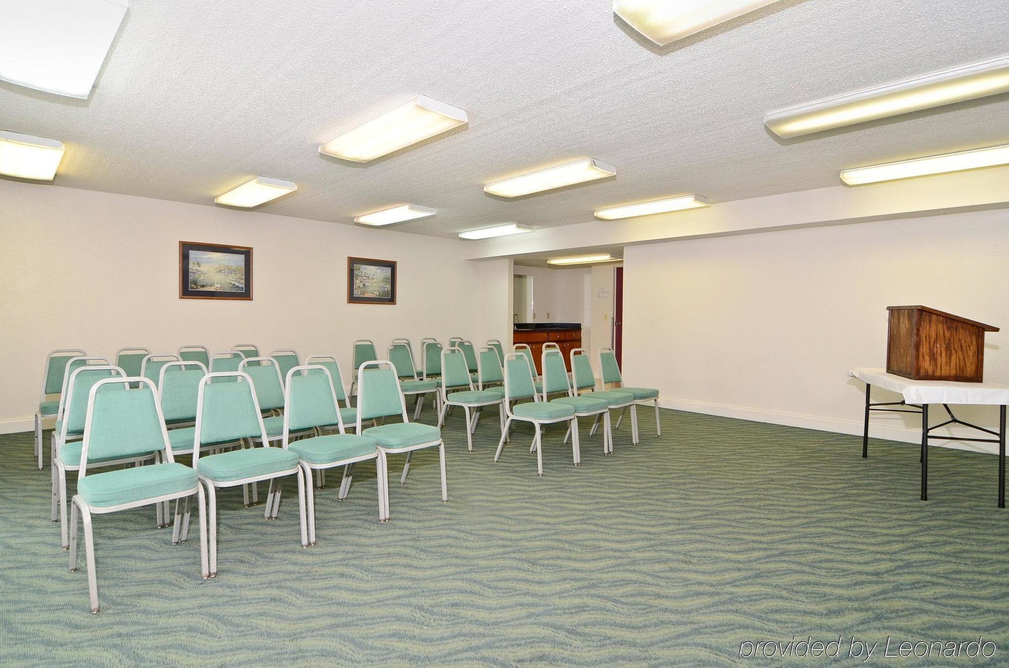Days By Wyndham Hotel 3*