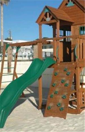 Buccaneer Motel 2*
