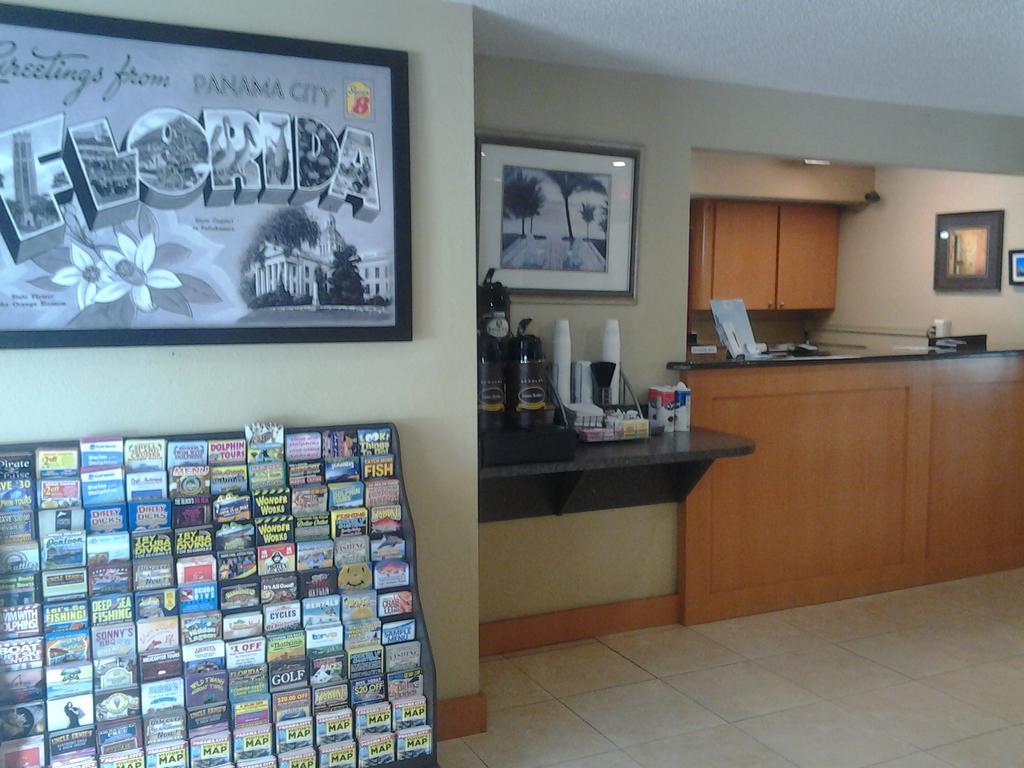 Super 8 By Wyndham Hotel Panama City