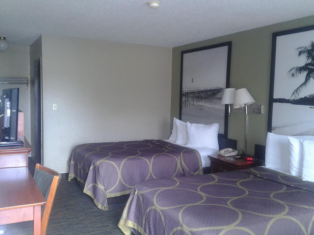 Hotel Super 8 By Wyndham Panama City