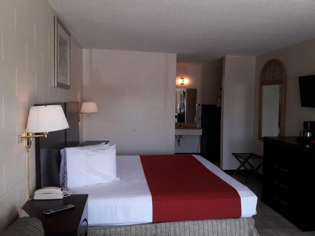 American Quality Motel